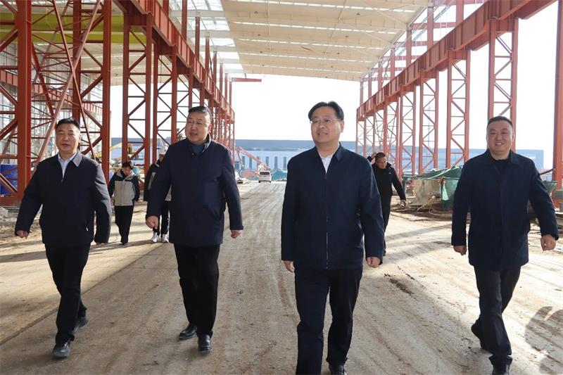 鞏義市委書記、市長郭程明蒞臨明泰鋁業(yè)慰問一線員工